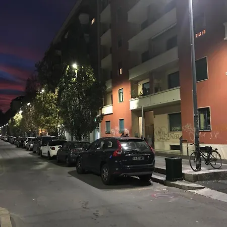 Tra Navigli E Bocconi